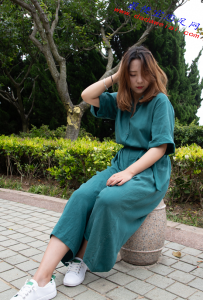 ��019�ڣ��ص����ൺС���Ŷ����ɫ��Ь�����ɫ���� 99P